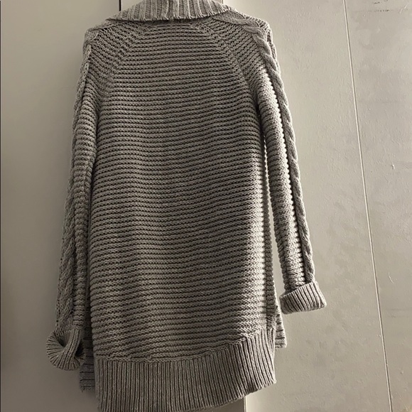 Knitted sweater - Picture 3 of 3